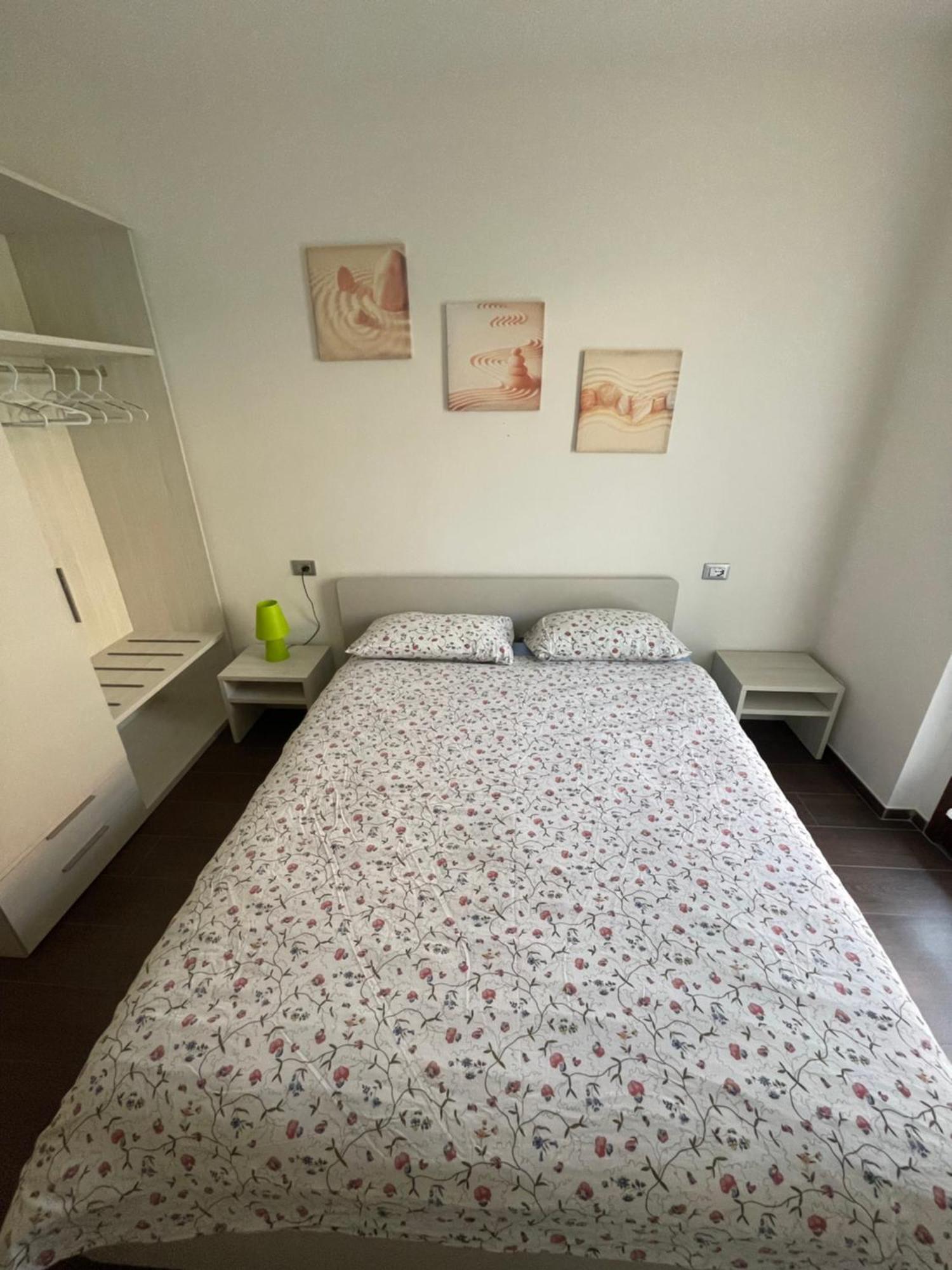 Super Rose Lägenhet Lazise Exteriör bild