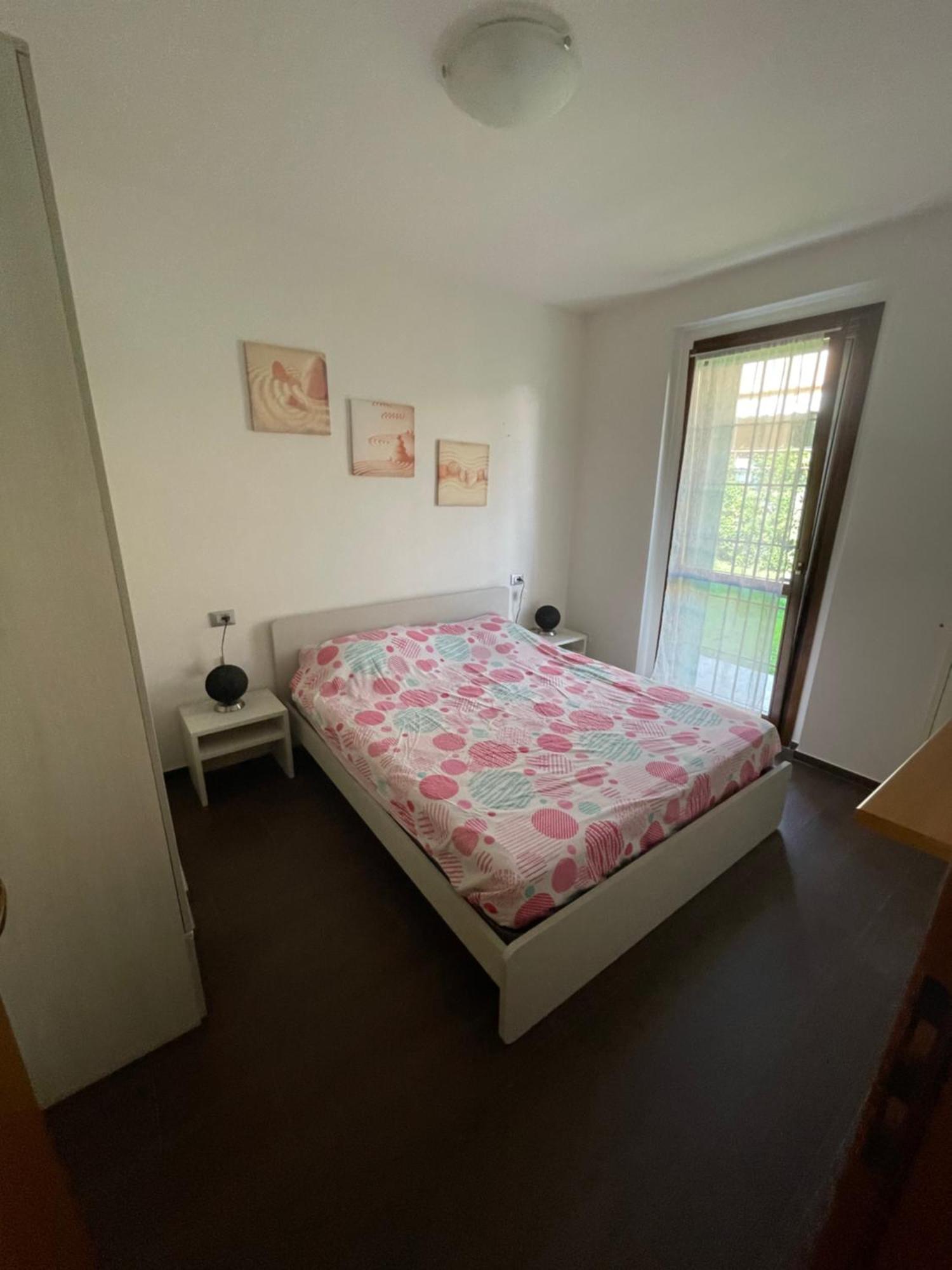 Super Rose Lägenhet Lazise Exteriör bild